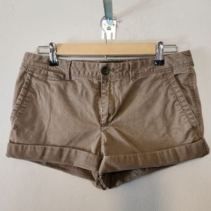Banana Republic size 4 cuffed shorts